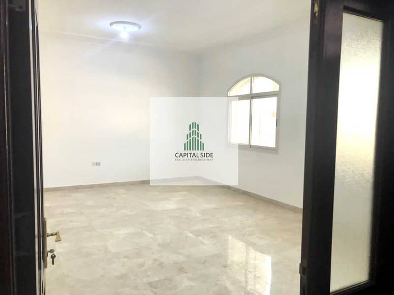 9 7 BR Spacious Villa Available for Rent in Mushrif