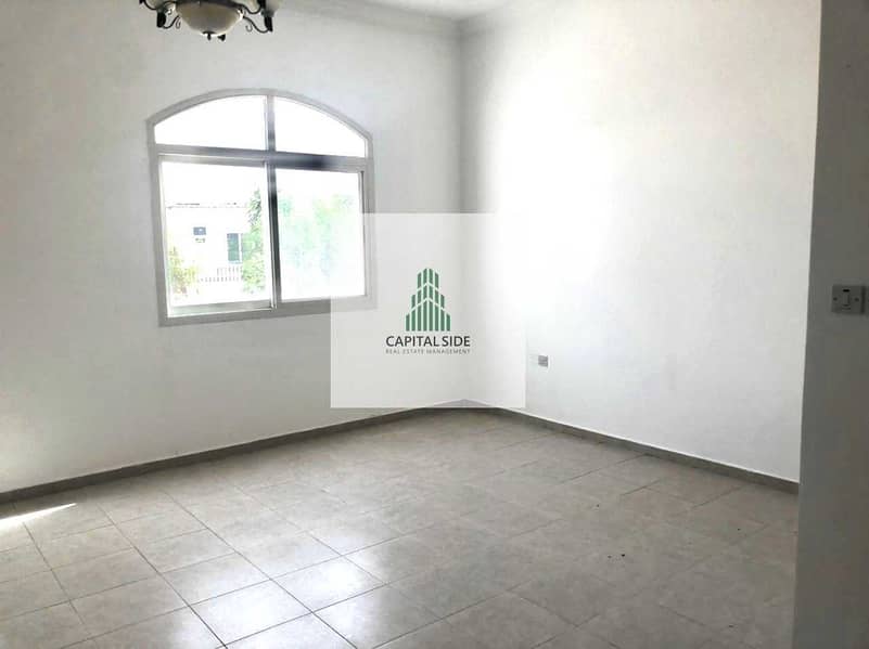 20 7 BR Spacious Villa Available for Rent in Mushrif