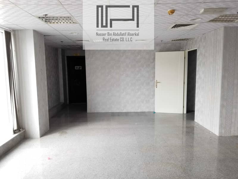 11 Office Space with Easy Access to DCC Metro Station