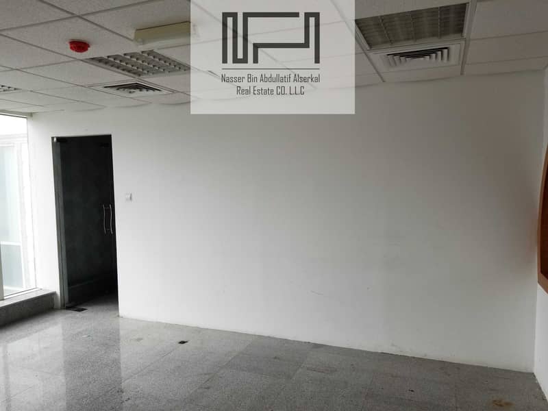 18 Office Space with Easy Access to DCC Metro Station