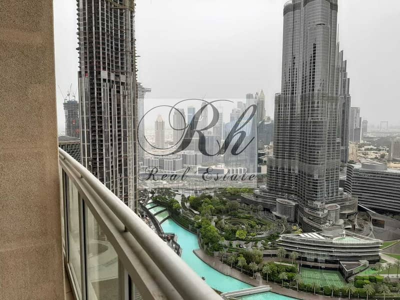 3 Beautiful and Amazing Penthouse with Fountain View and Burj Khalifa view