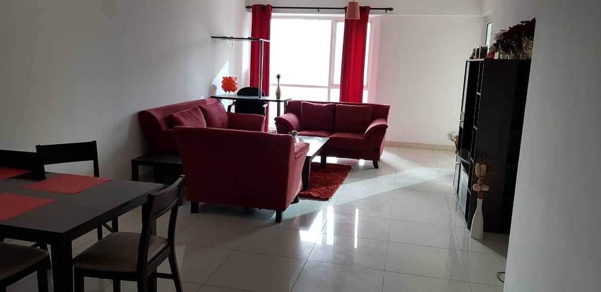 SPACIOUS - 1 BEDROOM APARTMENT FRONT OF THE METRO STATION