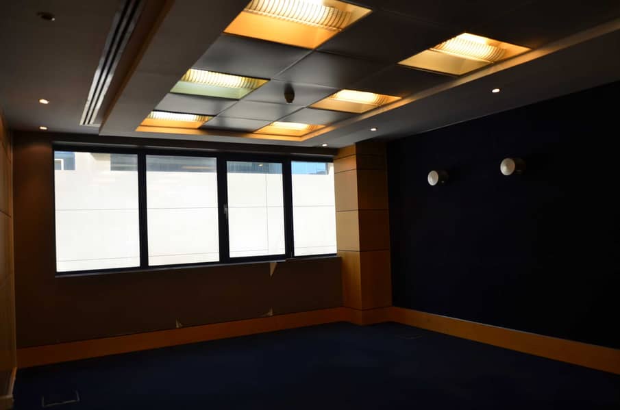 Direct From Owner- Dewa, Wifi & Meeting Room Free | Close to Metro Station