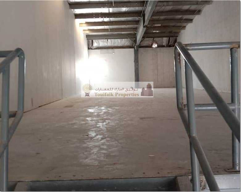 8 WAREHOUSE with Mezzanine in Ras Al Khor Ind. 2 | WITH ONE MONTH FREE | NO COMMISSION!!!