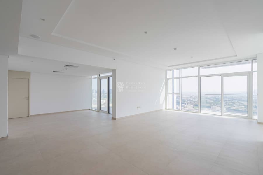 2 Breathtaking View | High Floor | Bright and Spacious