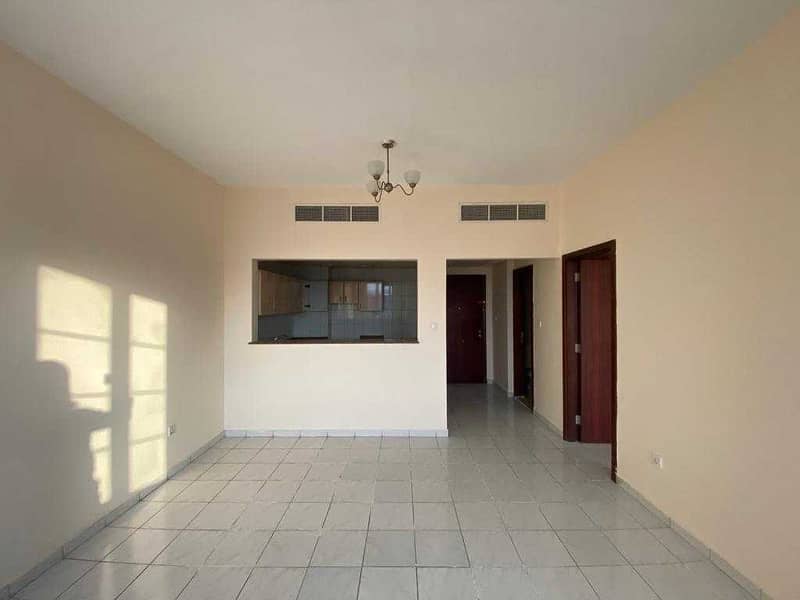 Spacious 1 Bedroom + Hall For Sale Vacant England Cluster International city