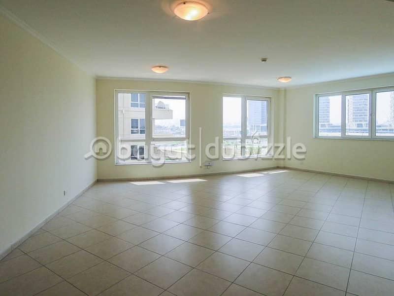 3 No Agency Commission! 2 Bedroom  Bright and Spacious