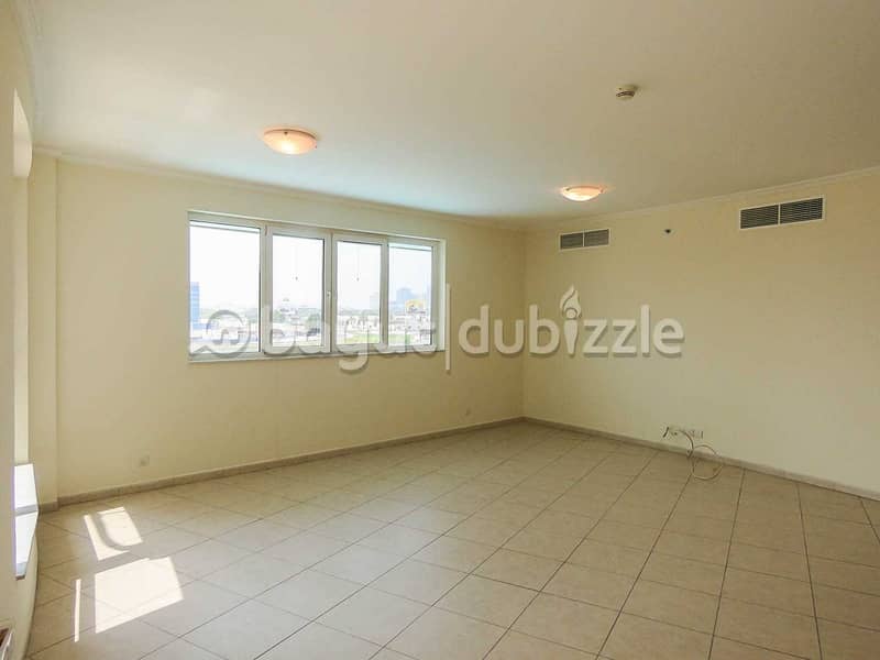 7 No Agency Commission! 2 Bedroom  Bright and Spacious