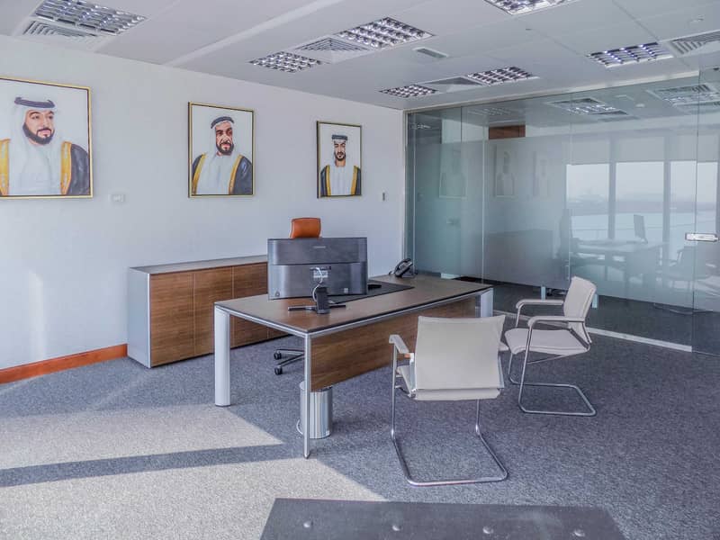 13 Corner and spacious office direct from landlord