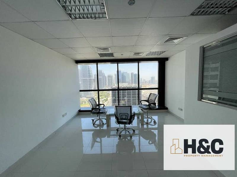 8 High floor | Partition | Emirate living view