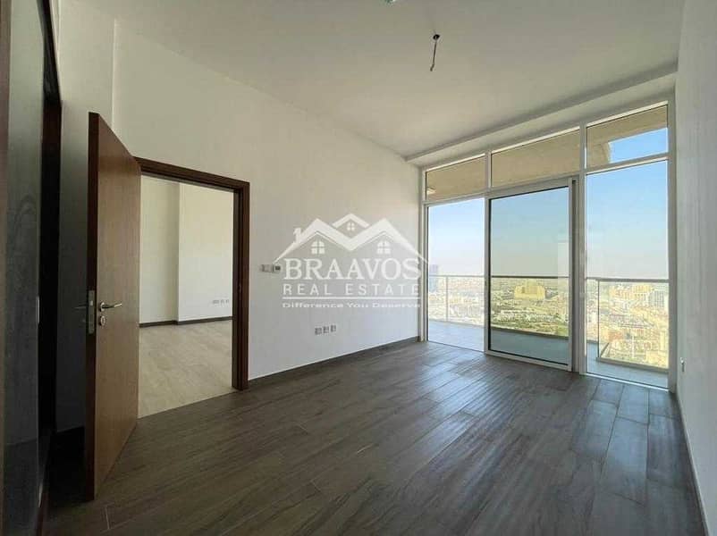 Dazzling Unit in the most prestigious tower in JVC