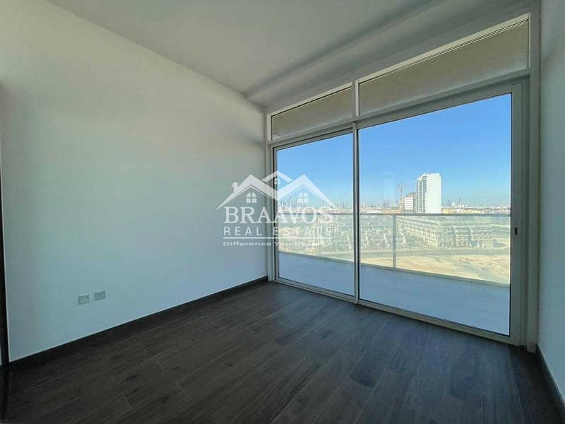 6 Fantastic Open View | Large Modern Apartment