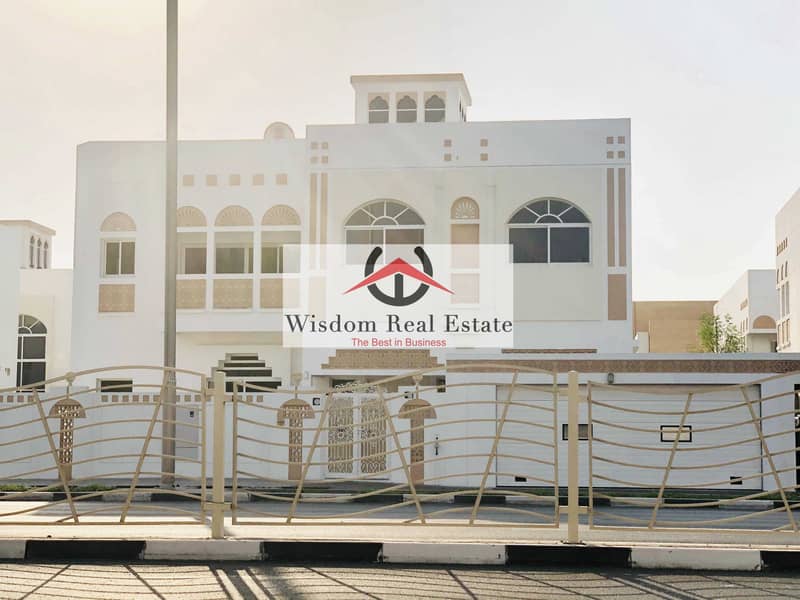 33 NO COMMISSION | Jumeirah Road Facing Villa | Grace Period