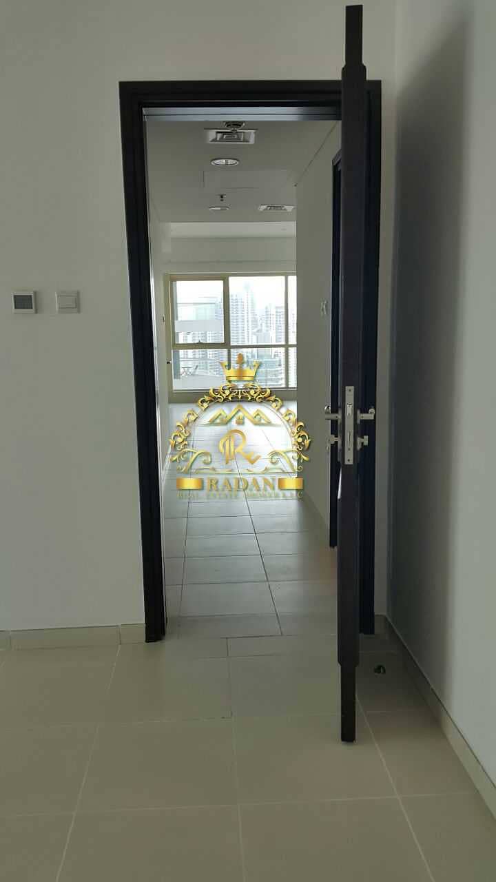 8 2 Bedroom Apartment for Rent | Royal Oceanic Tower | 100K