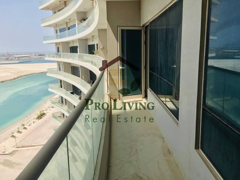 4 Modern and spacious 1BHK with Spectacular Sea View