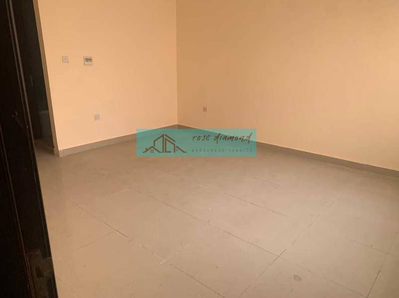 7 Villa in a coumpond in khalifa city a with private entrance 140000 yearly