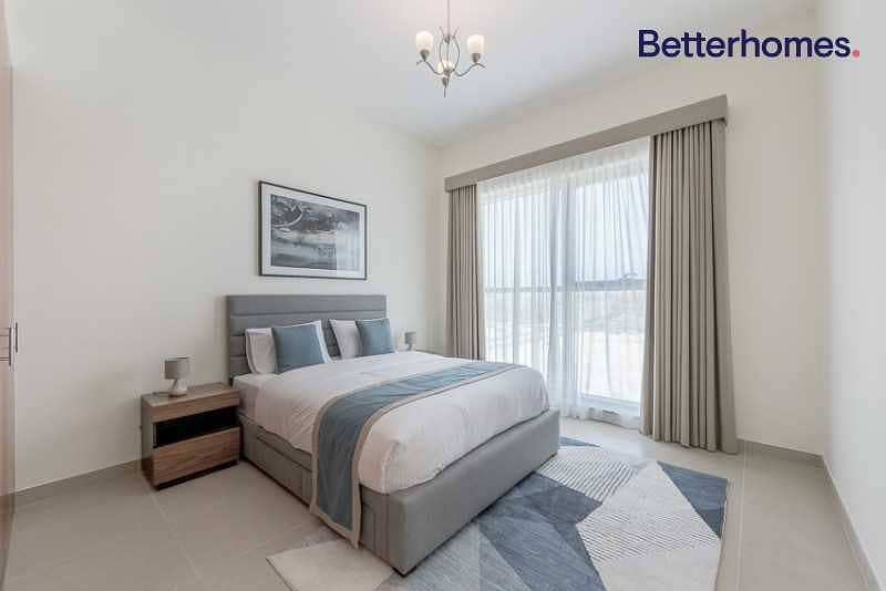 10 Luxurious 3 bed +maid /brand new/Central AC
