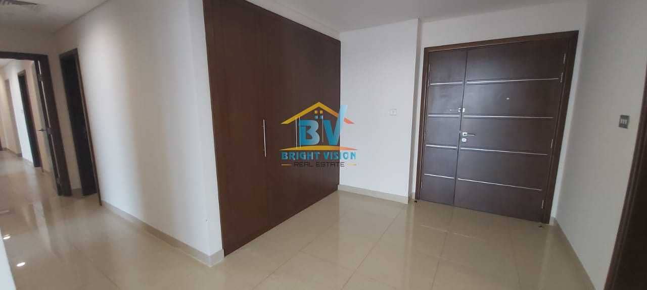 19 Modern & Classy 3BHK |Maids | Balcony Facilities And Parking