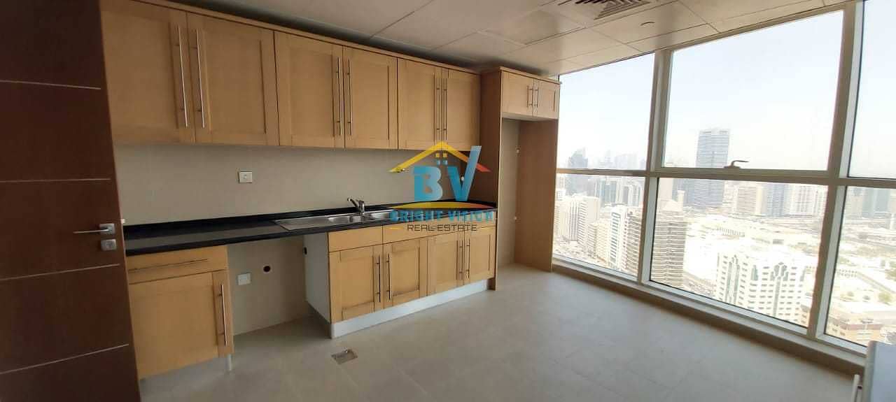 7 High Quality & Spacious 4 Bedroom Apartment | Maids  and Huge Balcony