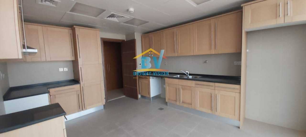 18 High Quality & Spacious 4 Bedroom Apartment | Maids  and Huge Balcony