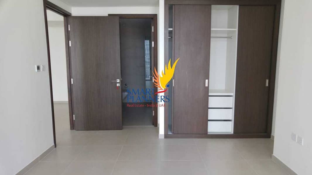11 EYE CATCHING VIEW | CHILLER FREE | EXCELLENT 2BHK