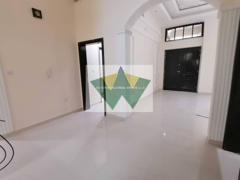 5 Large 6Bhk Villa With Separate Door Majlish And Maid