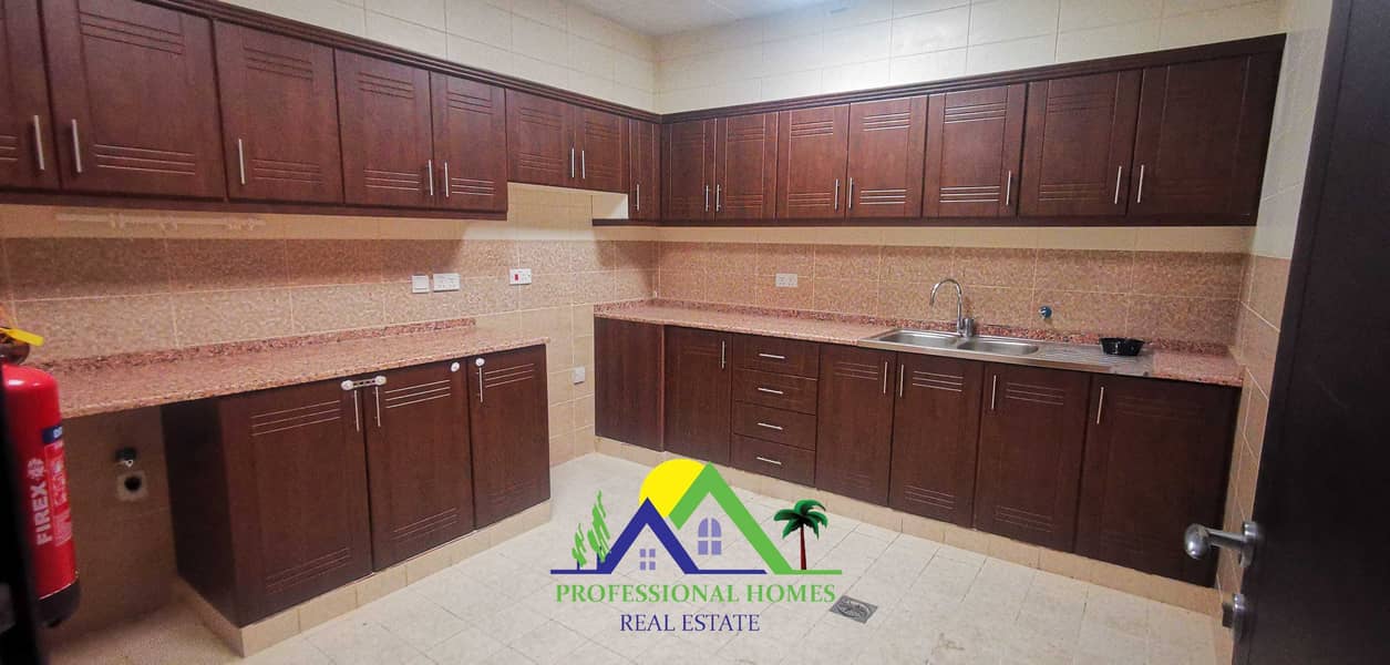 9 Amazing Large 2 BR Apartment in Asharej