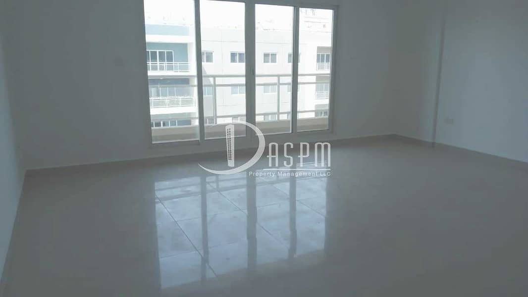 Spacious Apartment  |  Garden View |  Well Maintained  and Clean