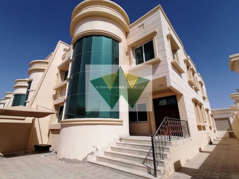 Pvt Entrance 5 Bedroom Villa for rent Near Shaibya