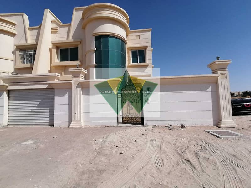 2 Pvt Entrance 5 Bedroom Villa for rent Near Shaibya