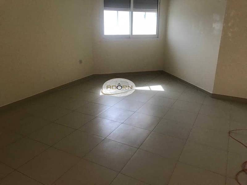 24 Excellent 3 bedroom plus study compound villa  with shared pool in Umm Suqeim 2