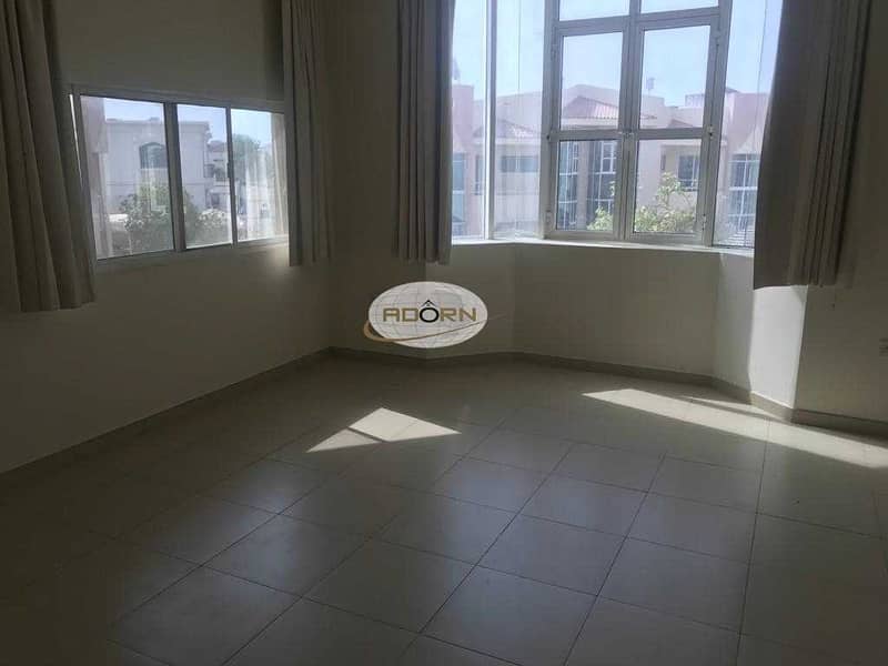 25 Excellent 3 bedroom plus study compound villa  with shared pool in Umm Suqeim 2