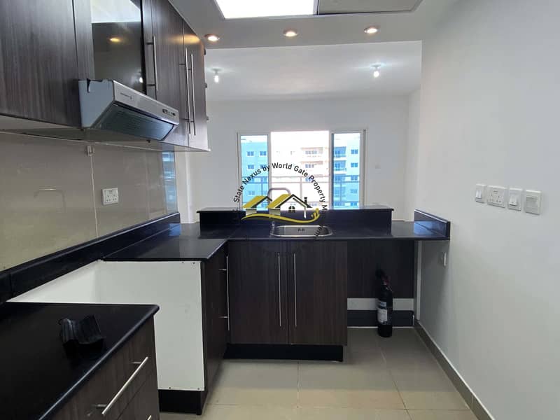 11 Stunning beauty 2BR  with balcony | Parking | near in Airport