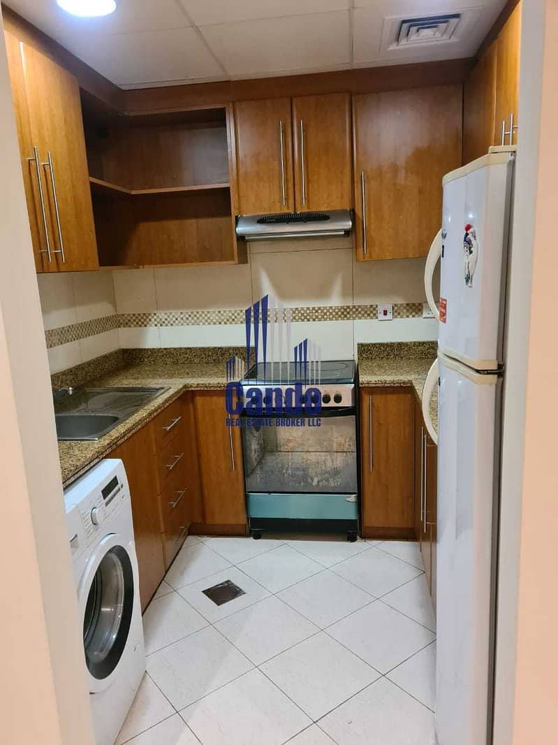 10 Stop /  Fully furnished 1 BR with balcony
