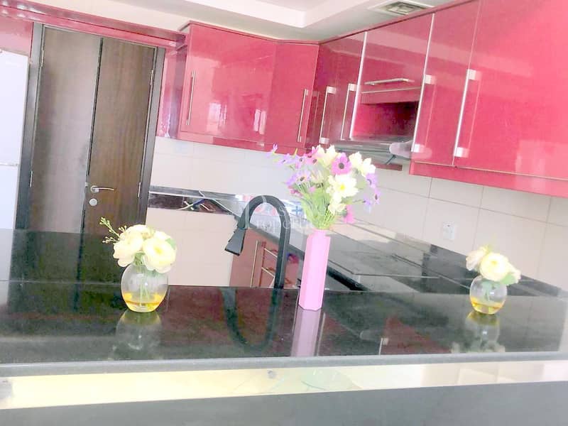 5 Huge 1 BHK | Beautiful view | Fully-furnished