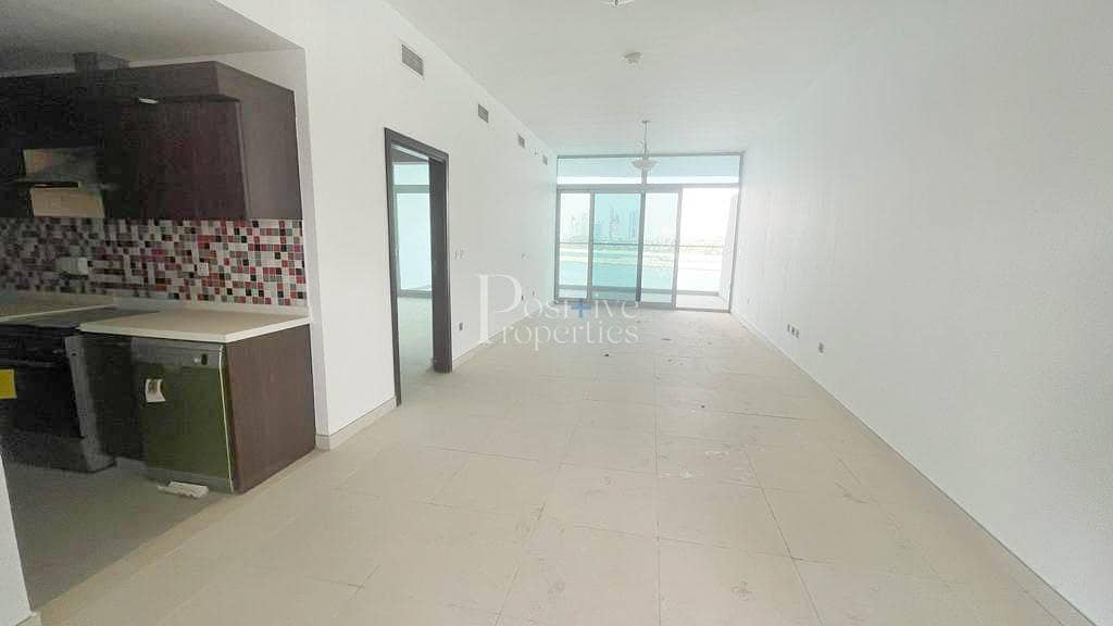 5 Pool Side | Full Burj Al Arab View | Well Maintained | Chiller Free