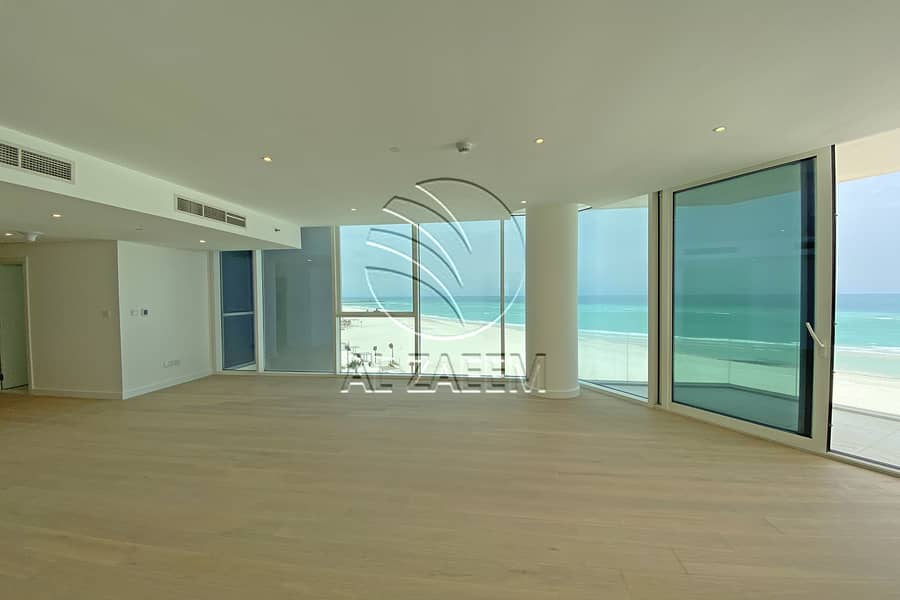 2 ? HOT! Corner Unit with Full Amazing Sea Views ?