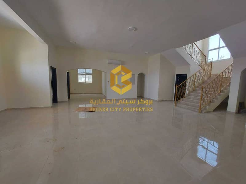 6 For rent a brand new villa in the city of South Al Shamkha