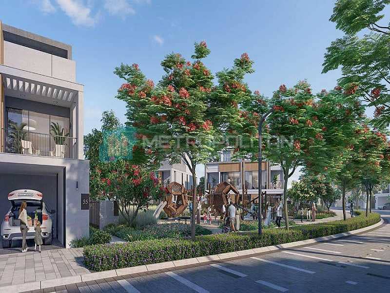 7 Brilliant Community | High End Villa | Lagoon View