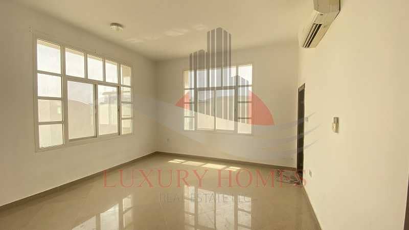 Private Entrance Front yard with All Master rooms Private Entrance Front yard with All Master rooms