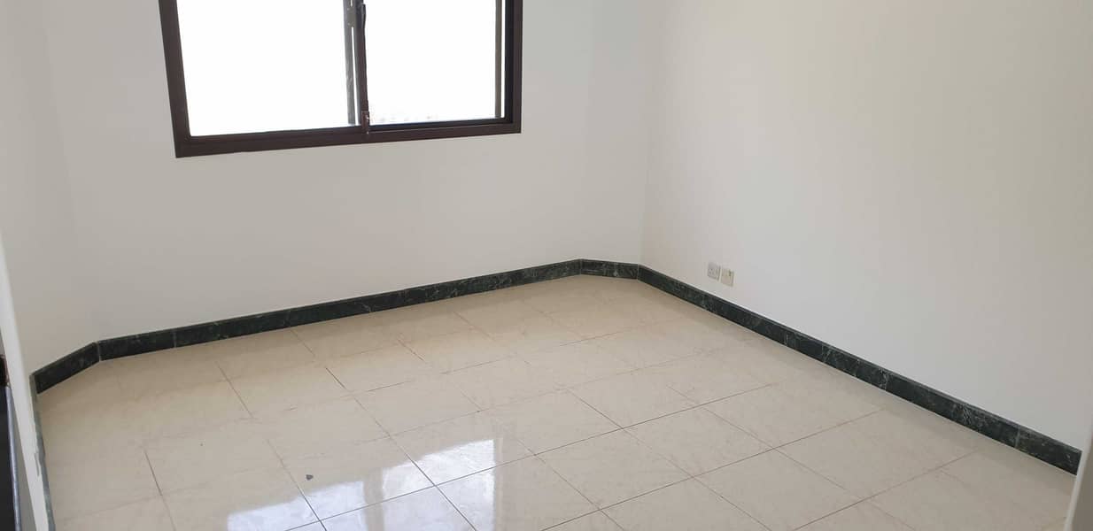 5 MODERN NEWER VILLA WITH PRIVATE GARDEN AND SHARED POOL IN AL SAFA 2