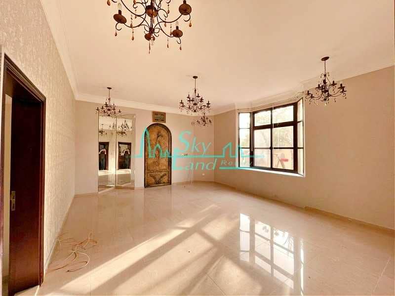 6 Beautiful 5 Bed+M With A Large Garden In Umm Suqeim
