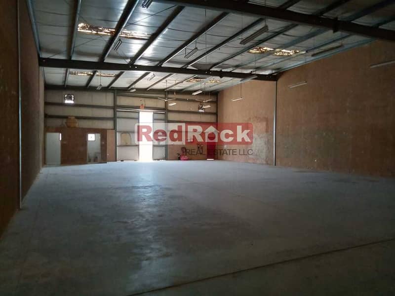 5 Near to Time Square Mall in Al Quoz 3750 Sqf warehouse