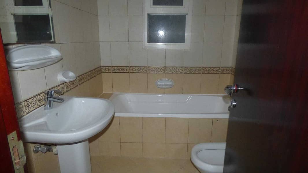 19 Studio for rent in Karama