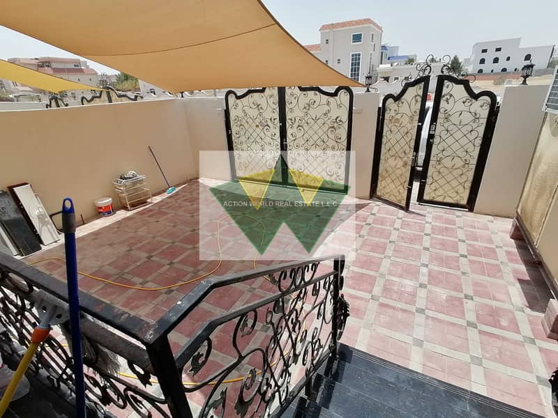 Nice 5 MBR Villa Close To Mazyed Mall for rent