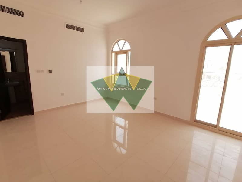 7 Nice 5 MBR Villa Close To Mazyed Mall for rent
