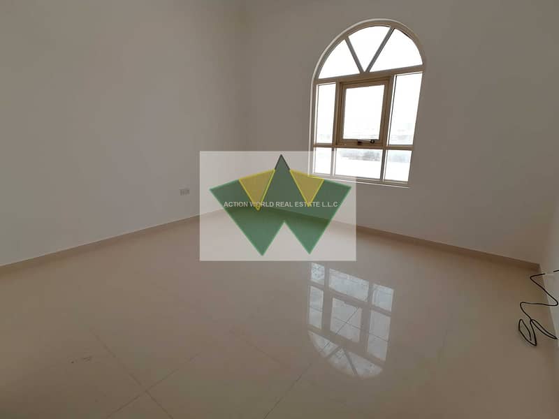 10 Nice 5 MBR Villa Close To Mazyed Mall for rent