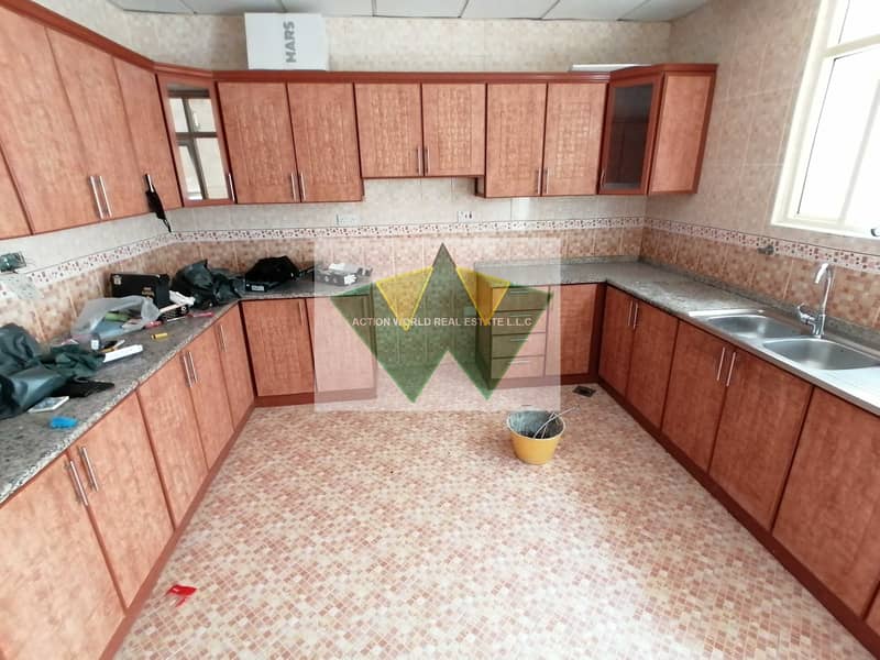 11 Nice 5 MBR Villa Close To Mazyed Mall for rent