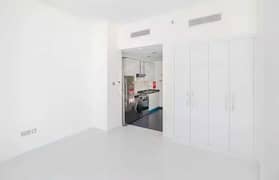 Spacious Studio | Amazing Deal | Community View