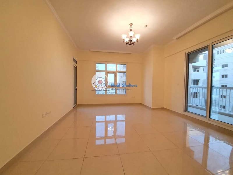 SECIOUS 2 MASTER BEDROOMS APARTMENT WITH 2 BALCONY WARDROBES 43K